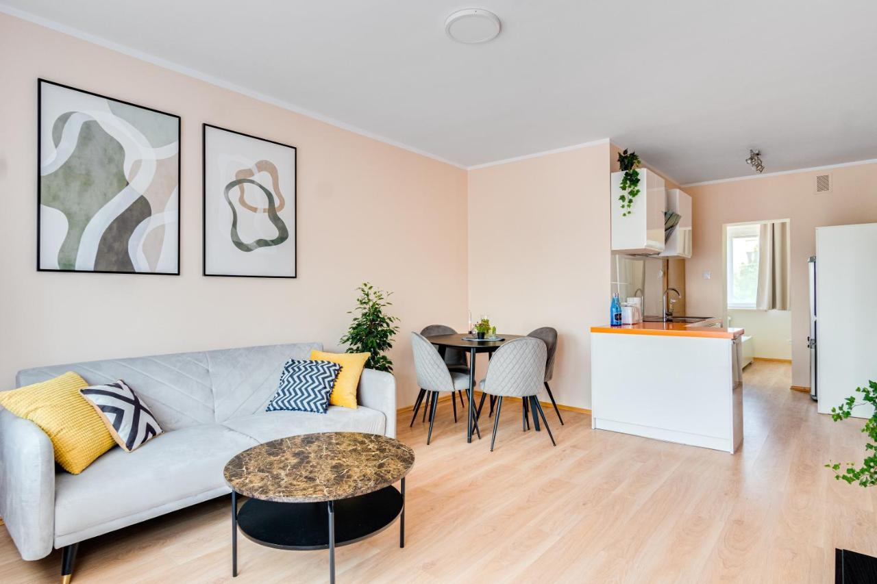 Apartament Sloneczny, Pw Invest Home Kędzierzyn-Koźle Extérieur photo